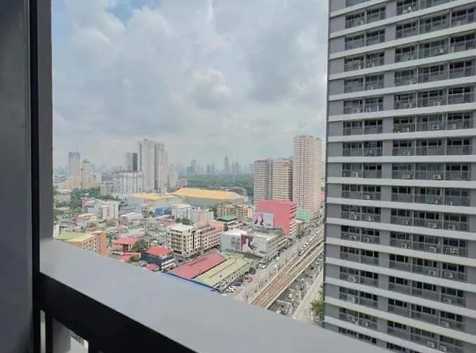 Cozy 1 Bedroom In Fame Residences Mandaluyong マニラ市