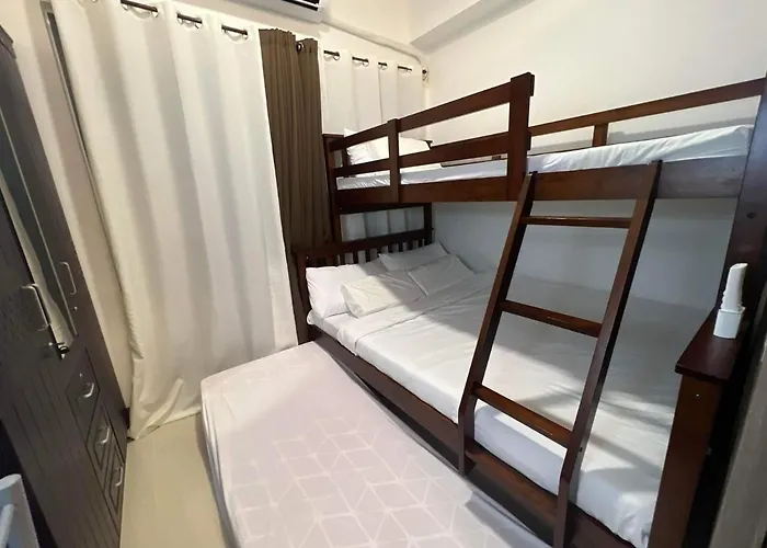アパートホテル Cozy 1 Bedroom In Fame Residences Mandaluyong 3*