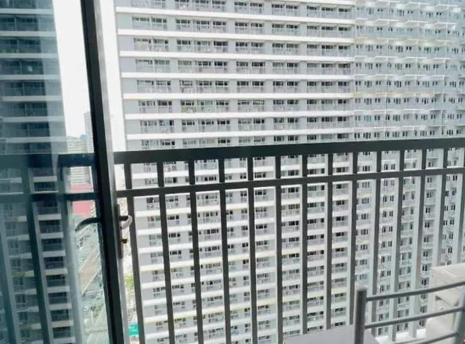 Cozy 1 Bedroom In Fame Residences Mandaluyong 3* マニラ市